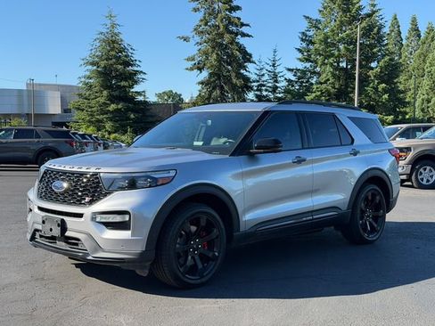 Used 2020 Ford Explorer ST w/ ST High-Performance Pack AWD/4WD image 7