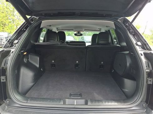 Used 2019 Jeep Cherokee Limited AWD/4WD image 35