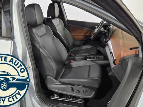 Used 2022 Volkswagen ID.4 Pro S image 40