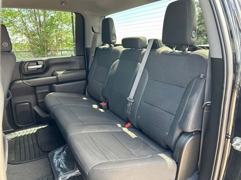 Used 2024 Chevrolet Silverado 2500 Custom w/ Custom Value Package AWD/4WD image 19