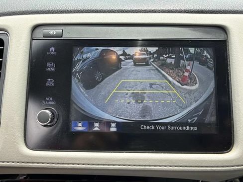 Used 2021 Honda HR-V EX image 37