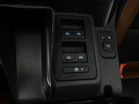 Used 2024 Ford Bronco Outer Banks AWD/4WD image 27