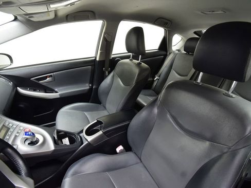 Used 2012 Toyota Prius Four image 14