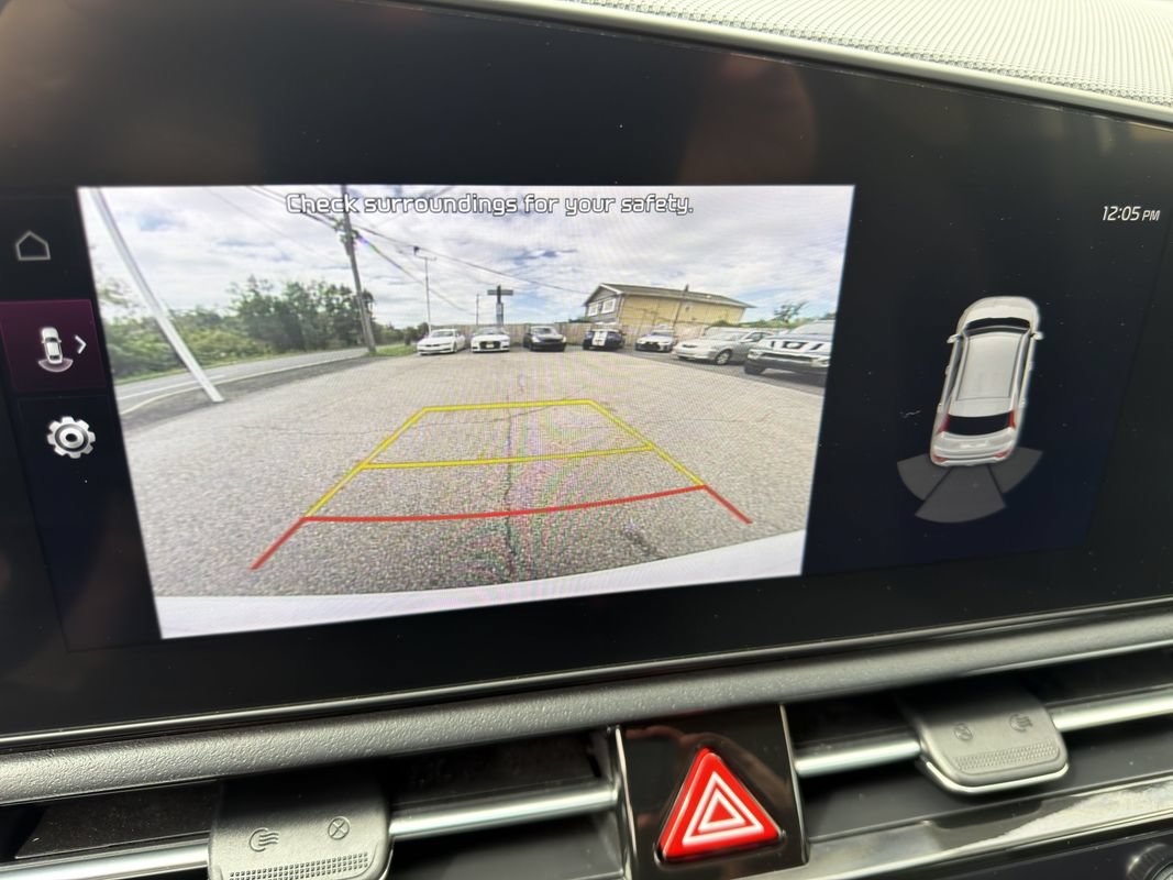 Used 2023 Kia Niro EX FWD image 24