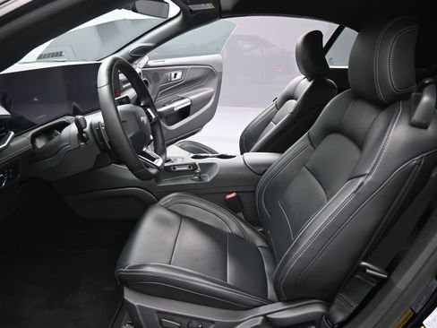 Certified 2025 Ford Mustang GT Premium w/ GT Performance Package image 10