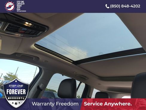 Used 2022 Jeep Grand Cherokee Limited 4xe w/ Luxury Tech Group II AWD/4WD image 28