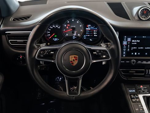 Used 2020 Porsche Macan S AWD/4WD image 12