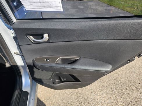 Used 2016 Kia Optima LX FWD image 17