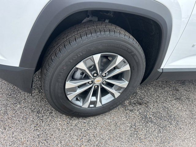 New 2026 Chevrolet Equinox LT w/ Convenience Package II FWD image 10