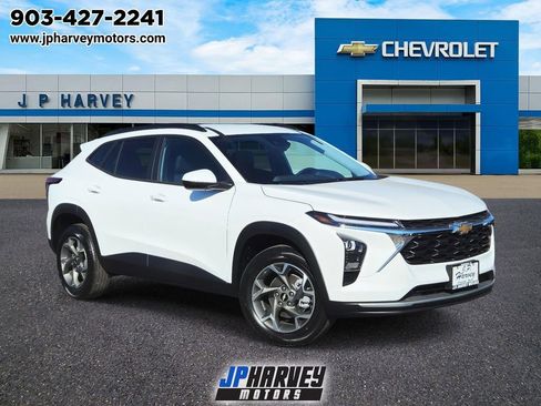 New 2026 Chevrolet Trax LT w/ Driver Confidence Package image 1