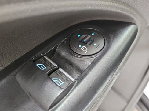 Used 2020 Ford Transit Connect XL image 12