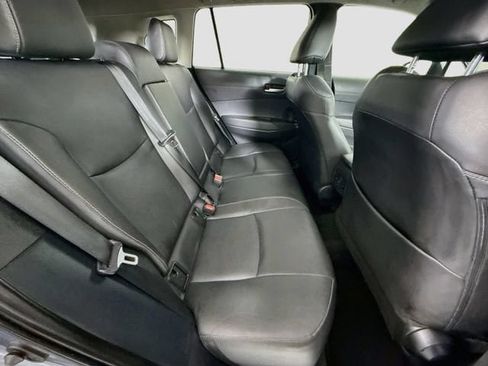 Certified 2024 Toyota Corolla Cross XLE w/ Convenience Package FWD image 28