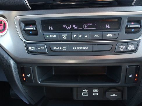 Certified 2024 Honda Passport EX-L image 23