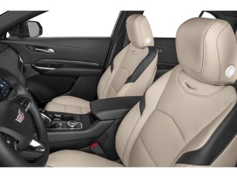 Used 2022 Cadillac XT4 Sport w/ Comfort Package FWD image 10