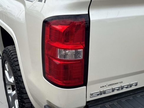 Used 2015 GMC Sierra 1500 SLT w/ SLT Crew Cab Value Package image 35