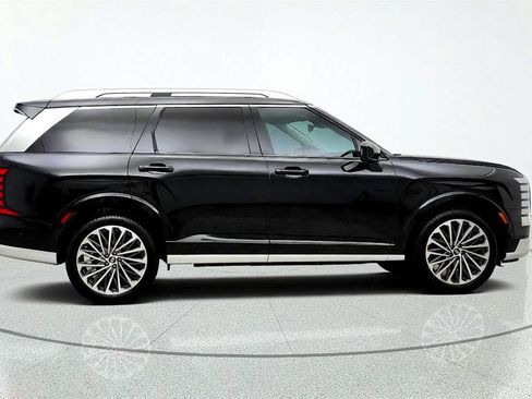 Used 2026 Hyundai Palisade Calligraphy FWD image 4