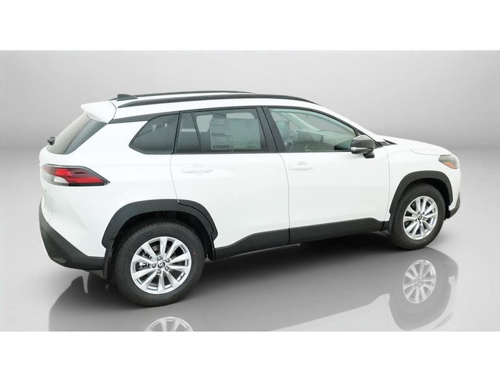 New 2026 Toyota Corolla Cross LE FWD image 10