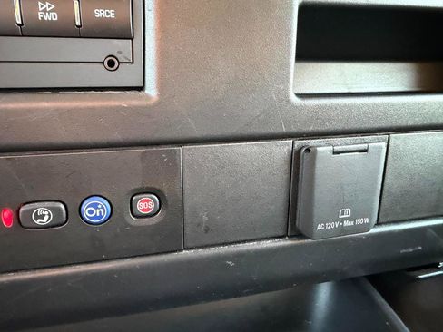 Used 2025 Chevrolet Express 2500 w/ Driver Convenience Package image 24