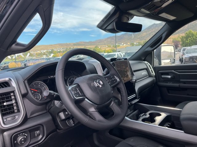 New 2026 RAM 2500 Big Horn AWD/4WD image 16