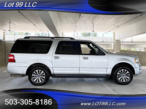 Used 2015 Ford Expedition EL XLT w/ Equipment Group 202A AWD/4WD image 8