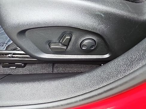 Used 2022 Jeep Compass Limited image 23