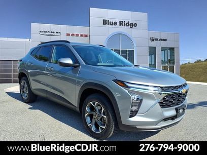 Used 2025 Chevrolet Trax LT w/ Driver Confidence Package