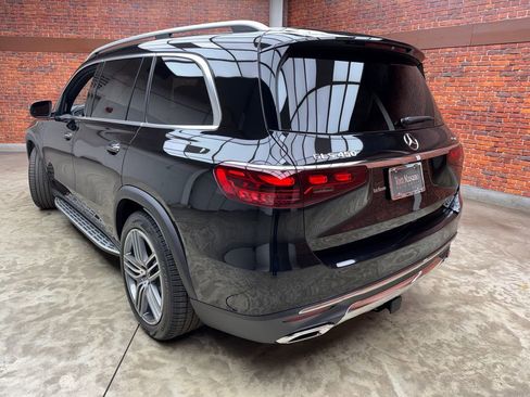 New 2026 Mercedes-Benz GLS 450 4MATIC image 2