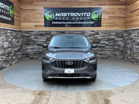 Used 2023 Ford Escape Active image 3