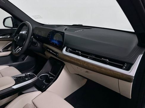 Certified 2023 BMW X1 xDrive28i w/ Premium Package AWD/4WD image 30