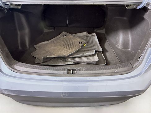 Used 2024 Toyota Corolla LE image 34