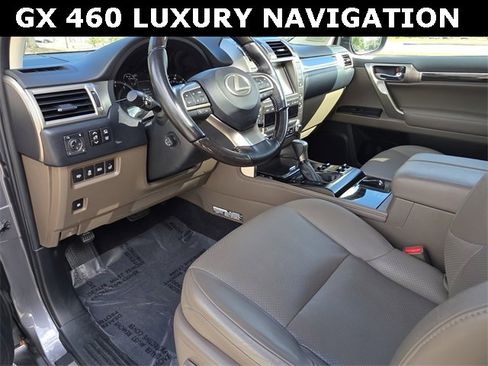Used 2020 Lexus GX 460 Luxury image 26