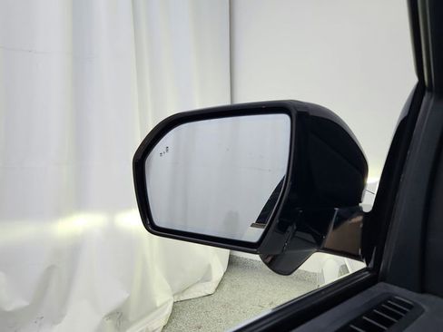 Used 2023 Lincoln Navigator L Black Label image 15