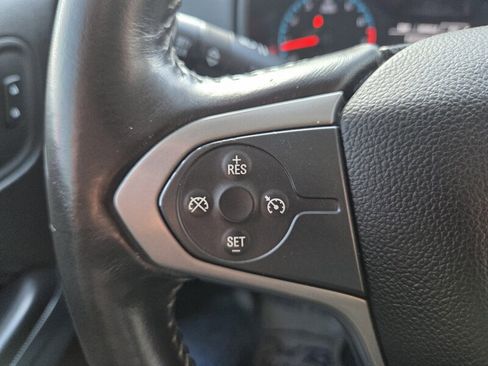 Used 2015 Chevrolet Colorado Z71 w/ LPO, Bed Protection Package image 17