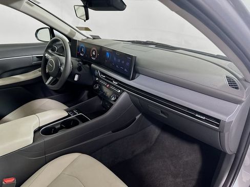 Used 2024 Hyundai Sonata SEL FWD image 28