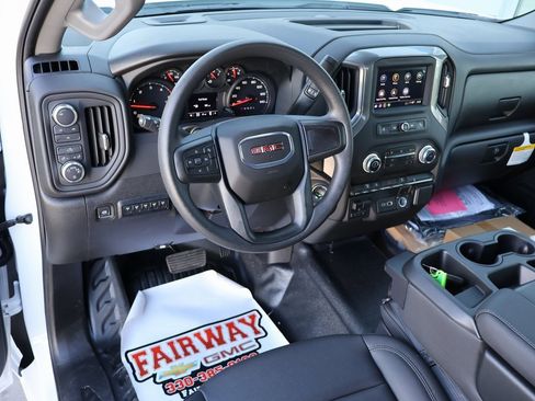 New 2025 GMC Sierra 3500 Pro w/ Convenience Package image 22