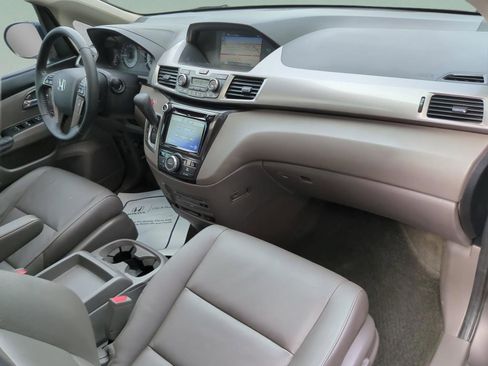Used 2017 Honda Odyssey Touring image 20