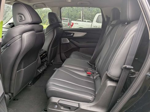 Used 2026 Acura MDX w/ Technology Package FWD image 15