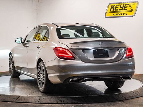 Used 2019 Mercedes-Benz C 300 Sedan image 2