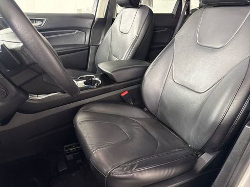 Used 2016 Ford Edge Titanium w/ Equipment Group 302A image 11