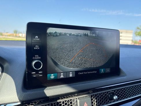 Used 2024 Honda Civic Touring image 23