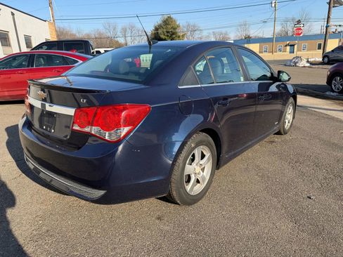 Used 2011 Chevrolet Cruze LT w/ RS Package image 12