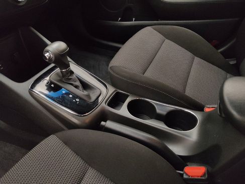 Used 2017 Kia Forte LX image 26