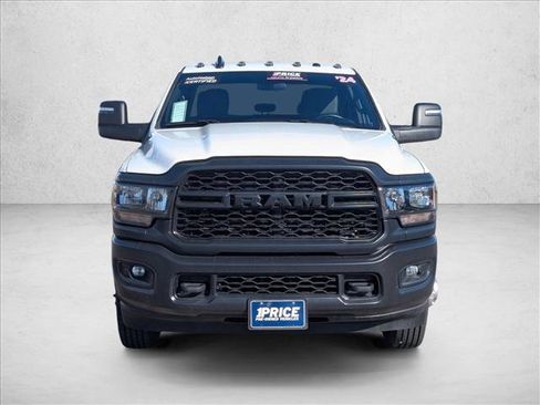 Used 2024 RAM 3500 Tradesman image 2