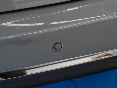 Used 2025 Chrysler Pacifica Select FWD image 30