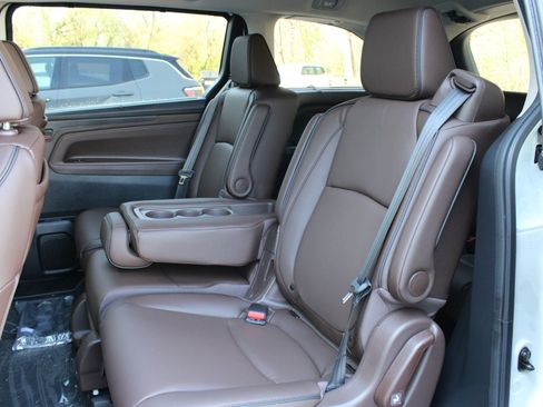 New 2026 Honda Odyssey Touring image 20