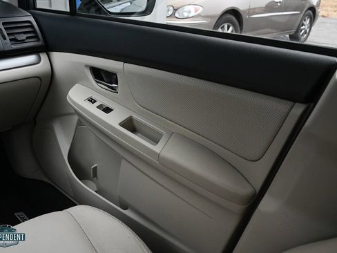 Used 2012 Subaru Impreza 2.0i Sport Limited image 11