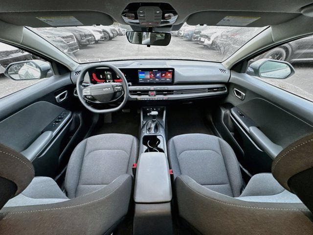 Certified 2025 Kia K4 FWD image 29