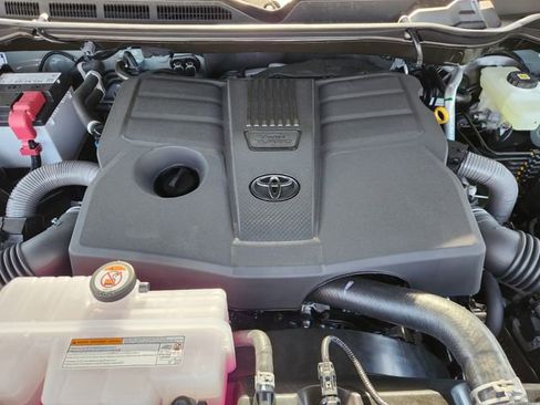 New 2026 Toyota Tundra Limited image 27