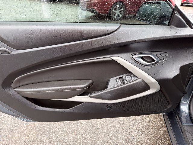 Used 2021 Chevrolet Camaro LT RWD image 16