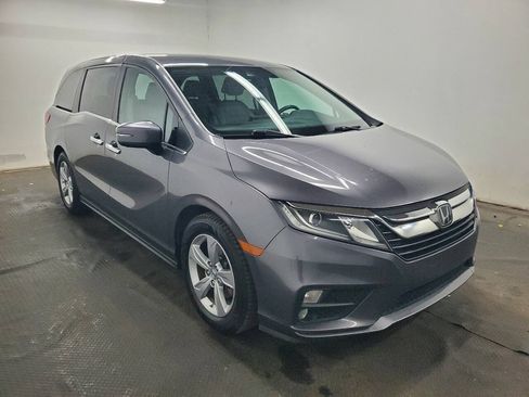 Used 2019 Honda Odyssey EX image 3